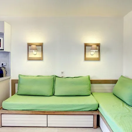 Apartment Hostnfly - Magnificent Apt With Swimming Pool And Tennis
